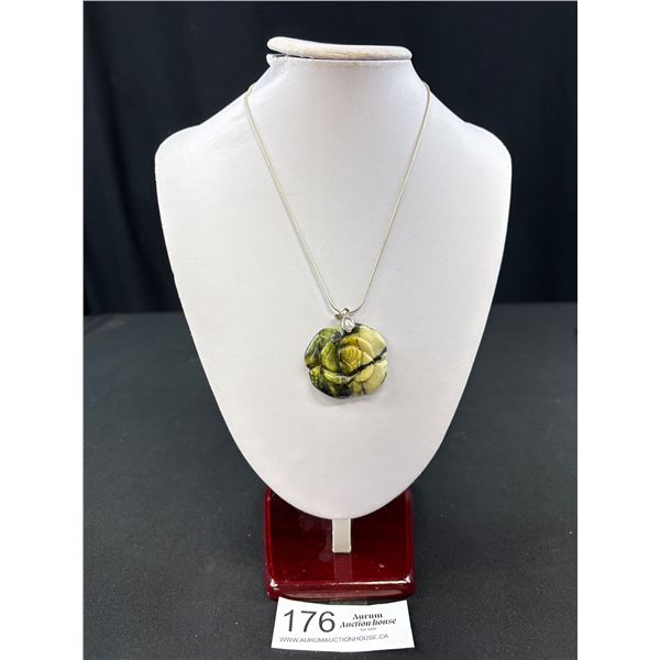 925 Sterling Silver 18" Snake Chain With Lobster Clasp & 925 Carved Flower Stone Pendant 1.5" Across
