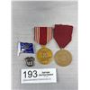Image 1 : Lot of WWII Medals and Badges U.S. Named