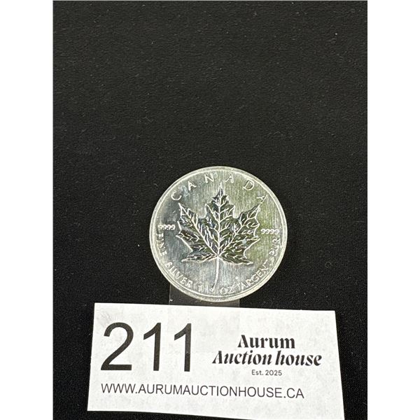 2004 .999 Pure Silver Canadian Maple Leaf Coin
