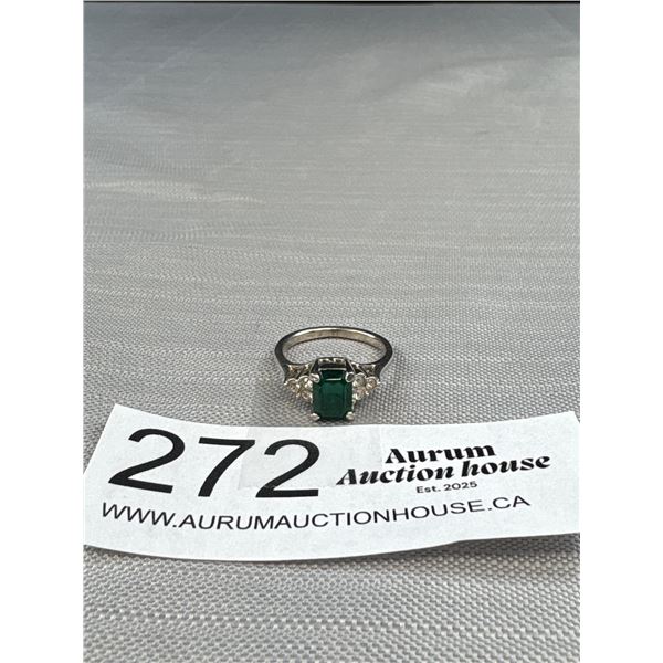 A Good Emerald + Diamond Look Vintage (Deco) Ring