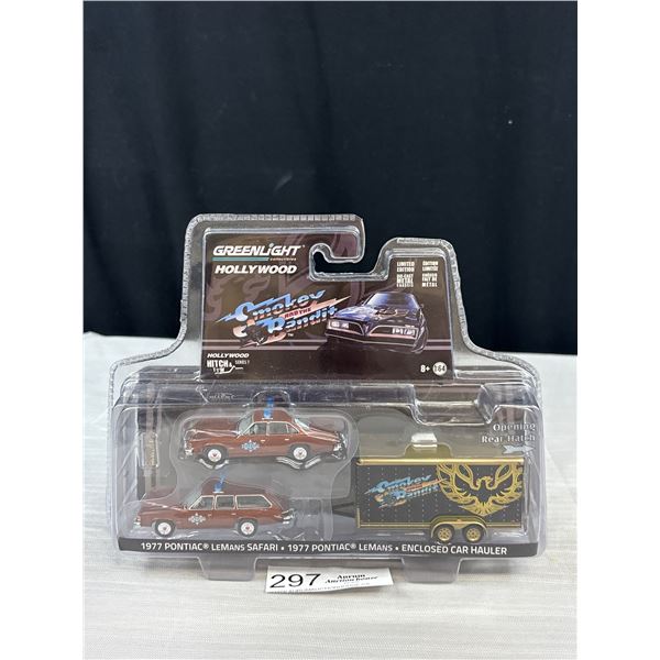 Green Light "Smokey and the Bandit" Limited Edition Die Car Set Sealed in Package