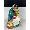 Image 2 : Royal Daulton "The Old Baloon Seller" Figurine