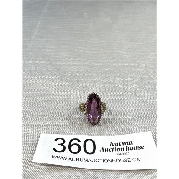 A Pretty Antique 1920's-30's Evening Ring