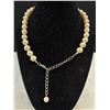 Image 3 : Hand Knotted Large Pearls Choker Necklace