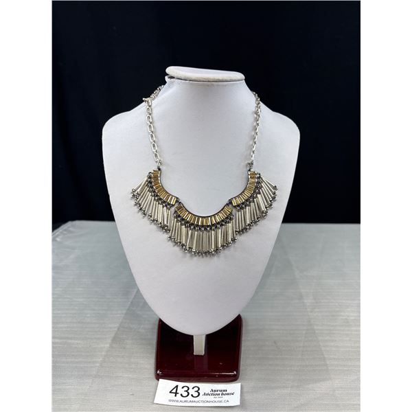 Nice Vintage Collection of Goldtone Brooches and Pins