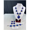 Image 2 : Vintage Genuine Lapis Color Stone Necklace Bracelet Earrings Set