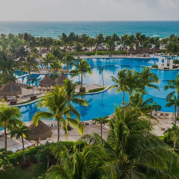 Luxury Mexico Getaway – 8 Days/7 Nights for up to Six People in Riviera Maya Cancun