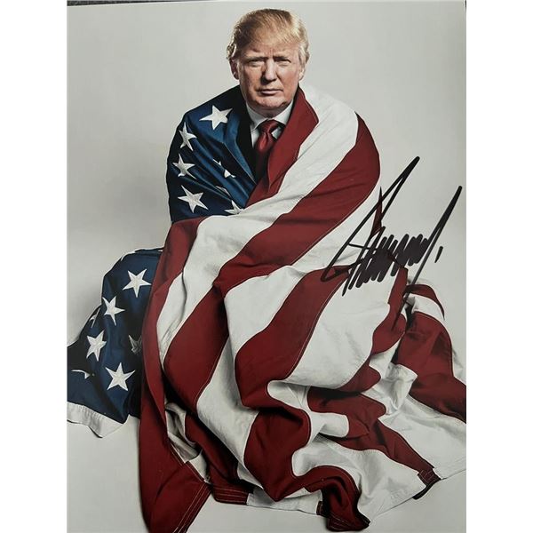 47th US President Donald Trump signed photo