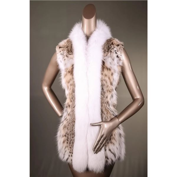 Lynx Vest w. Shadow Fox from Alaska Fur Gallery