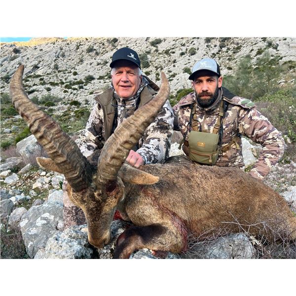 Spain Ibex Hunt and Day of Touring, 3 Days, 1 Hunter, 1 Nonhunter