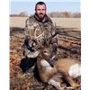 Image 1 : Premier Southern Illinois Whitetail Hunt for Two