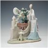 Image 2 : Lladro Porcelain Figurine, Oriental Moon 1008020