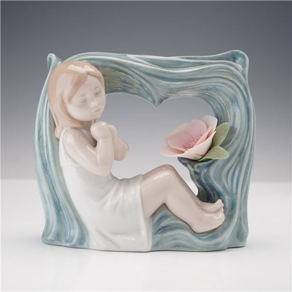 Lladro Porcelain Figurine Childhood Fantasy 1008130