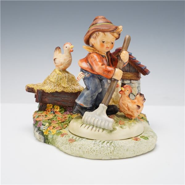 2pc Goebel Hummel Figurine & Hummelscape, Farm Hand & Millenium Harvest