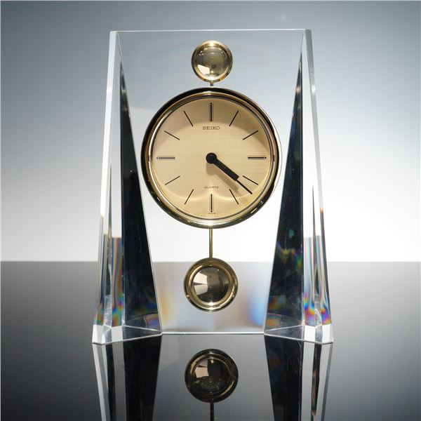Seiko Quartz Lucite Pendulum Table Clock