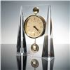 Image 2 : Seiko Quartz Lucite Pendulum Table Clock