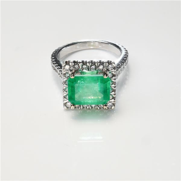 14K White Gold 2.54ct Emerald and 0.45ctw Diamond Ring