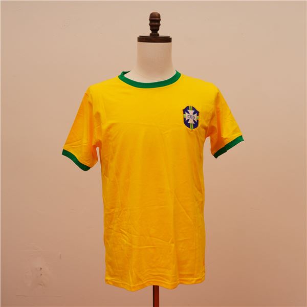 Pele Signed Brazil National Team Jersey w/ Beckett COA