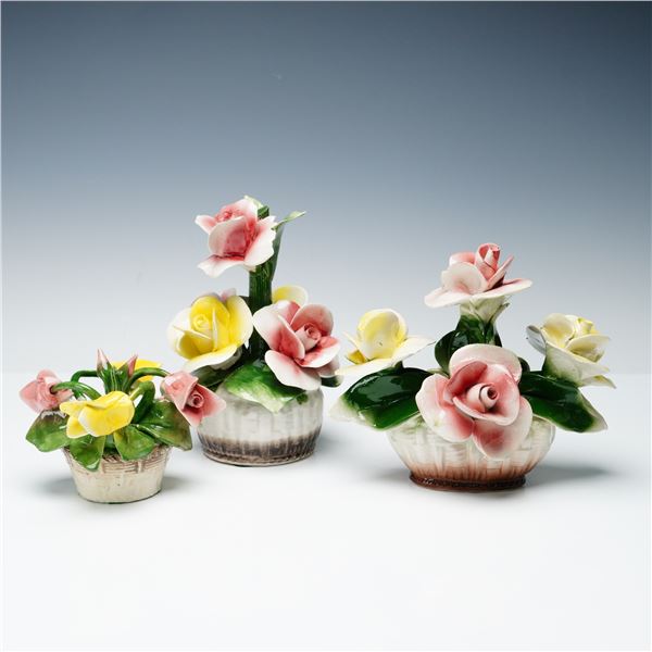 3pc Nuova Capodimonte Porcelain Floral Baskets