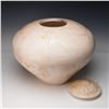 Image 2 : Michael Ezzell Art Pottery Vessel with Cover
