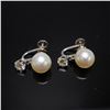 Image 3 : 0.70CTW 14K Gold Pearl and Diamond Screwback Earrings