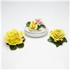 Image 1 : 3pc Nuova Capodimonte & Capodimonte Treasure Box and Decorative Flowers