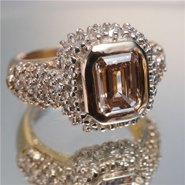 14K Gold Ring with 1.25ct Lab Pink Diamond & 1.52ct Accent Diamonds