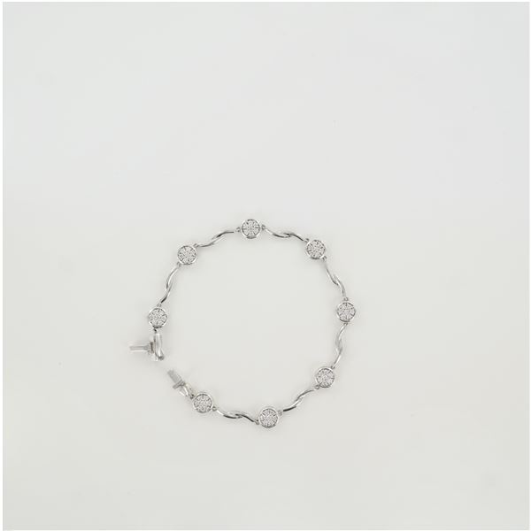 14K White Gold 1.03ctw Diamond Bezel Cluster Bracelet