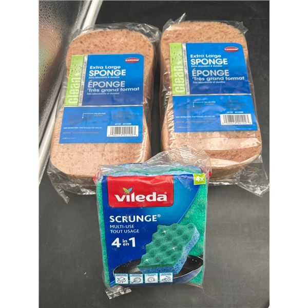 Lot of Cleaning Sponges: Vileda 4-in-1 Multi-Use Scrunge and Extra Large Sponges