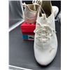 Image 4 : Puma Running Shoes Size US 10 White with Gold Details