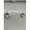 Image 2 : Ladies 1.0 Carat Round Brilliant Cut Solitaire Stud earring set