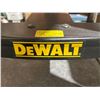 Image 3 : DeWalt Scroll Saw With Stand, Model DW788