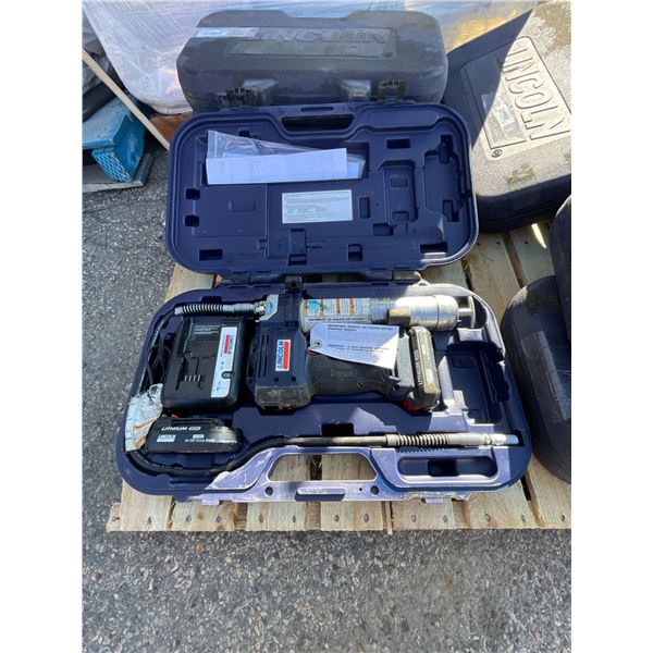 Lincoln PowerLuber Grease Gun with Lithium-Ion Battery