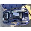 Image 2 : Lincoln PowerLuber Grease Gun with Lithium-Ion Battery