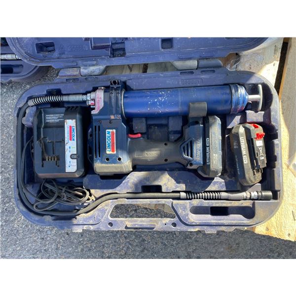 Lincoln PowerLuber Grease Gun with Lithium-Ion Battery