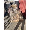Image 2 : Pallet LOT Of Firewood PRE PACKED BUNDLES