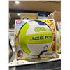 Image 2 : Wilson Soft Play Outdoor Volleyball, Size 5