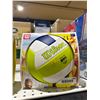 Image 2 : Wilson Soft Play Outdoor Volleyball, Size 5