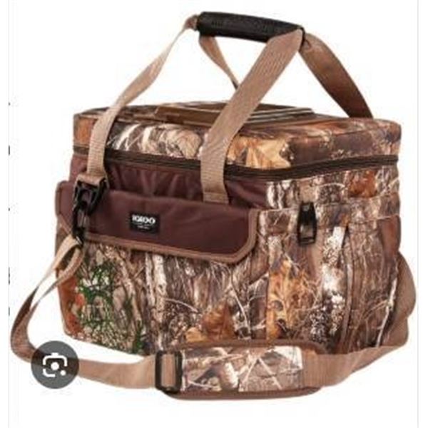 Igloo Realtree EDGE Cooler Bag, Square, 30-Can Capacity