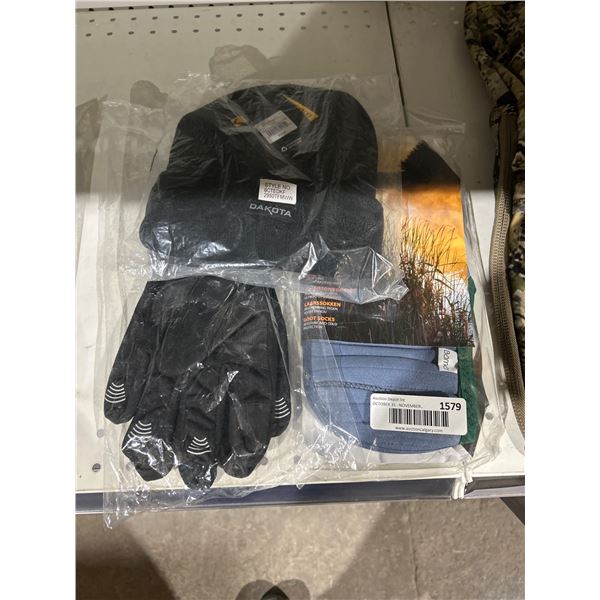 Dakota Hat, CTR Gloves, and Bama Boot Socks Bundle Lot