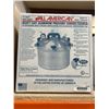 Image 2 : All American Model 910 10.5 Quart Pressure Canner / Cooker
