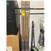 Image 3 : 2 MiTek Adjustable Support Posts, 69 to 108 Inches