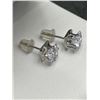Image 3 : Ladies 1.0 Carat Princess Cut Solitaire Stud Earring Set