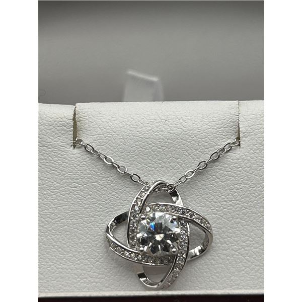 $1065 APPRAISED TRINITY 1.0 CARAT SOLITAIRE PENDANT