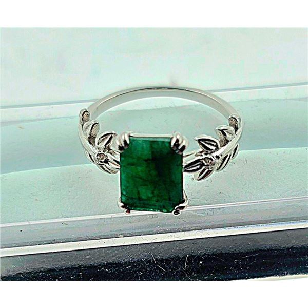 2.7 ct Certified Silver Emerald gemstone RIng ($4,457 Appraisal)