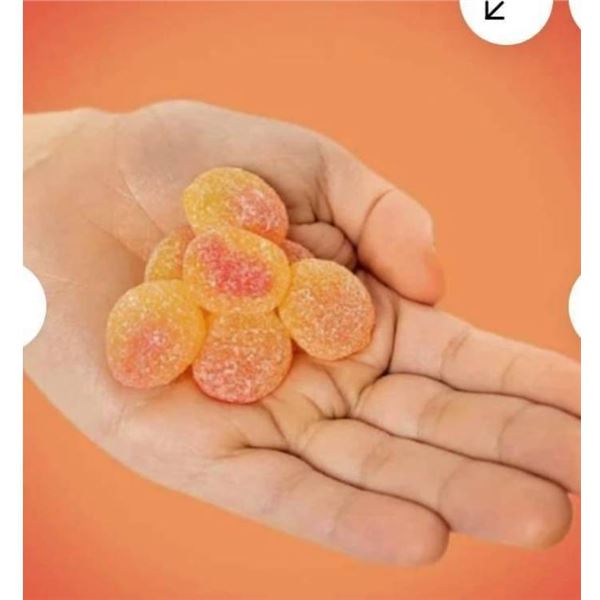 Maynards Fuzzy Peach Candy, 154 g, Case of 12 Units