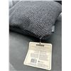 Image 3 : Life Comfort Cotton Knit Pillow 20 x 20 Inch