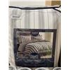 Image 2 : Queen Comforter Set By Comfy – Graham Design, Seven Pieces