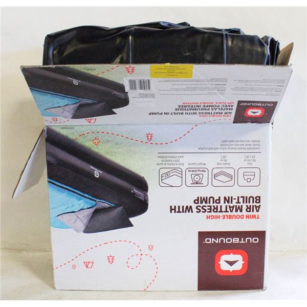 OUTBOUND TWIN DOUBLE-HIGH AIR MATTRESS