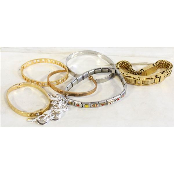 COSTUME JEWELRY BRACELETS/BANGLES